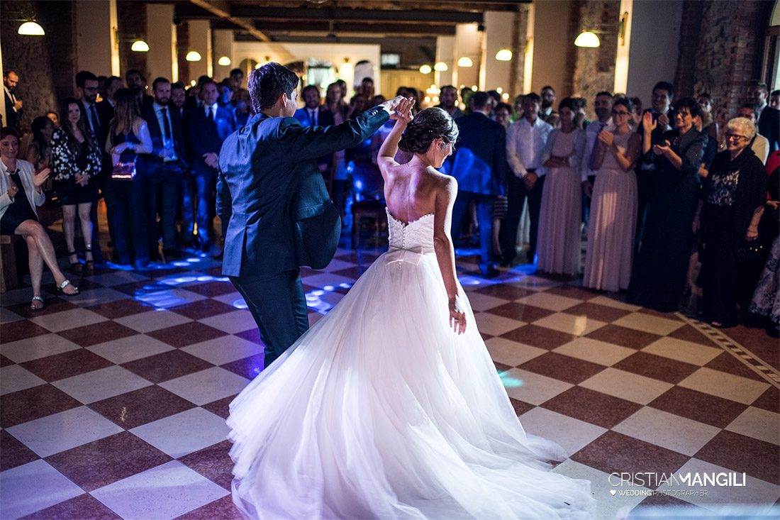 58 sposi che ballano al matrimonio 58 sposi che ballano al matrimonio