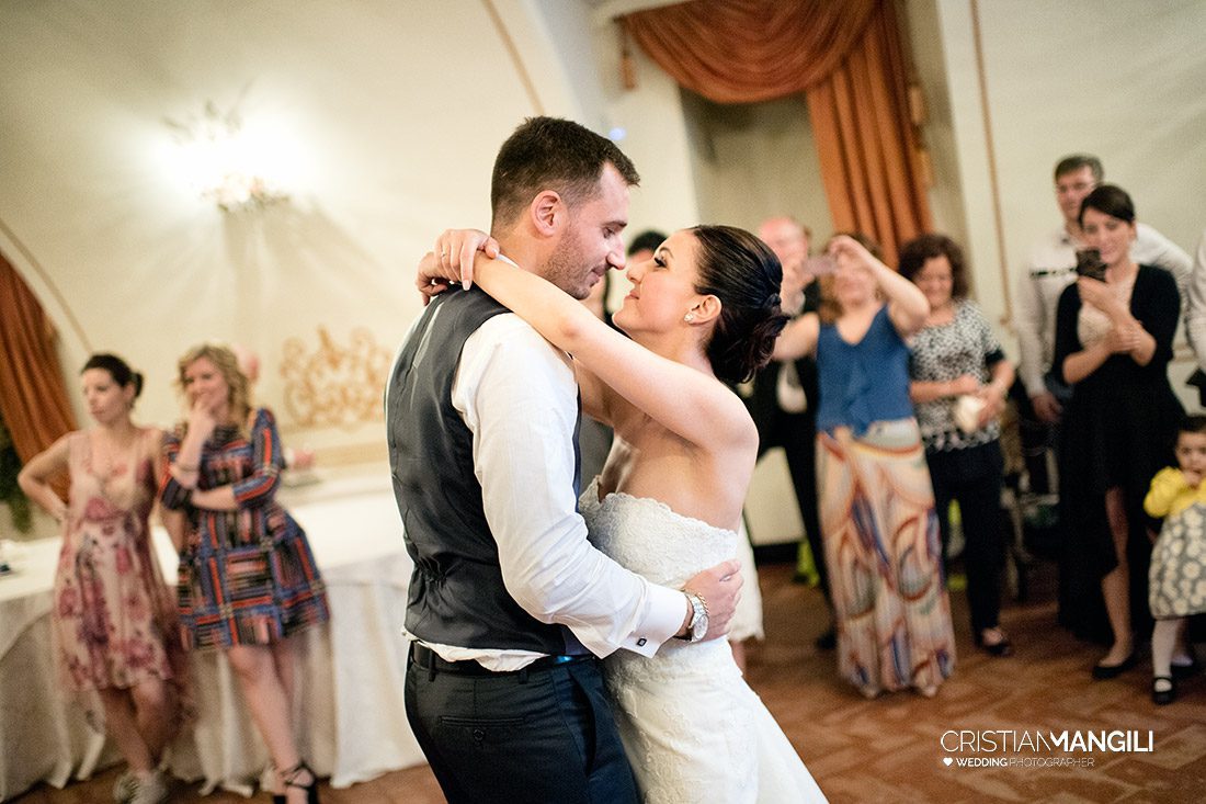 58 sposi che ballano villa cavenago milano 58 sposi che ballano villa cavenago milano