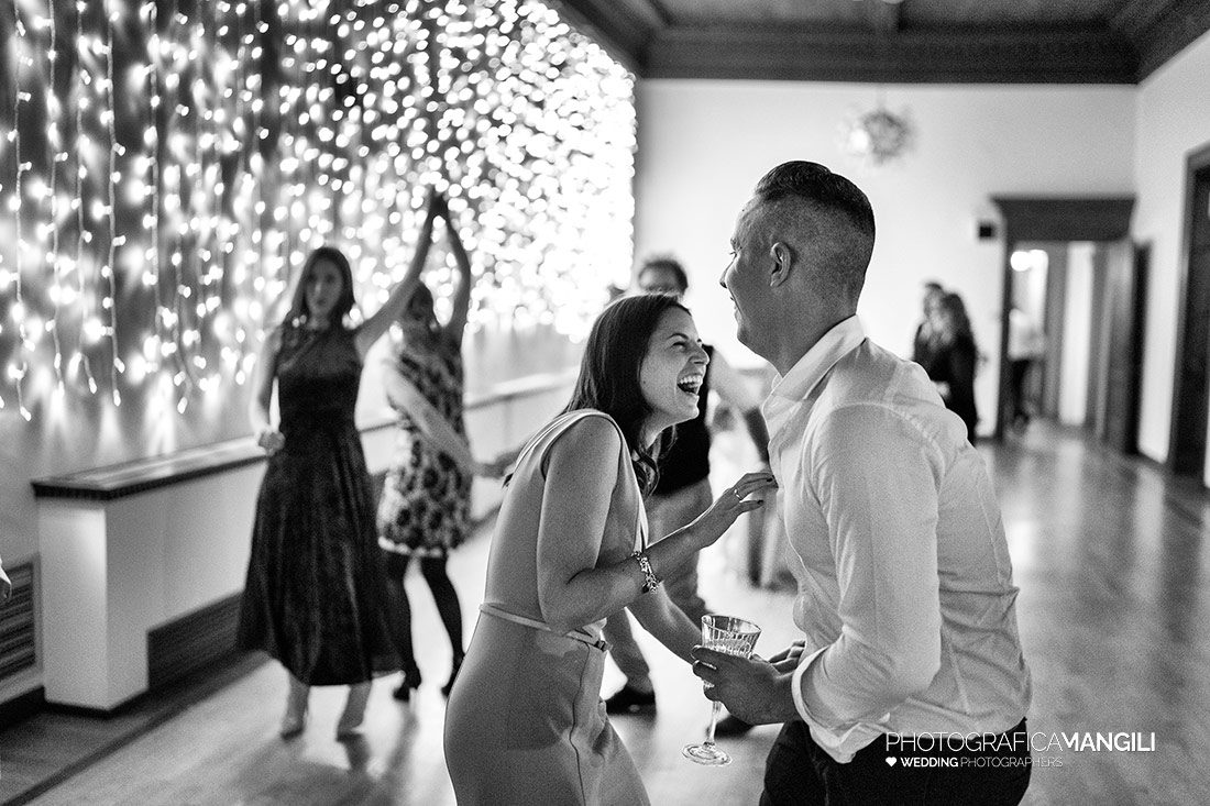 62 fotografo sposi matrimonio reportage wedding castello di clanezzo bergamo 1 62 fotografo sposi matrimonio reportage wedding castello di clanezzo bergamo 1