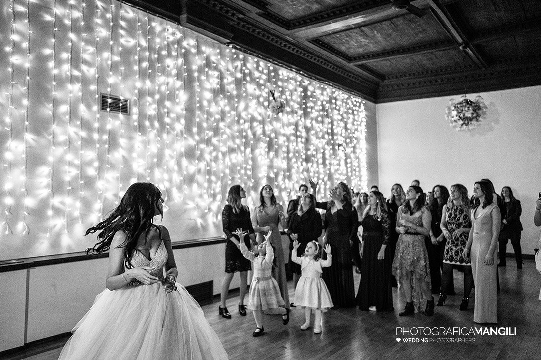 74 fotografo sposi matrimonio reportage wedding castello di clanezzo bergamo 1 74 fotografo sposi matrimonio reportage wedding castello di clanezzo bergamo 1