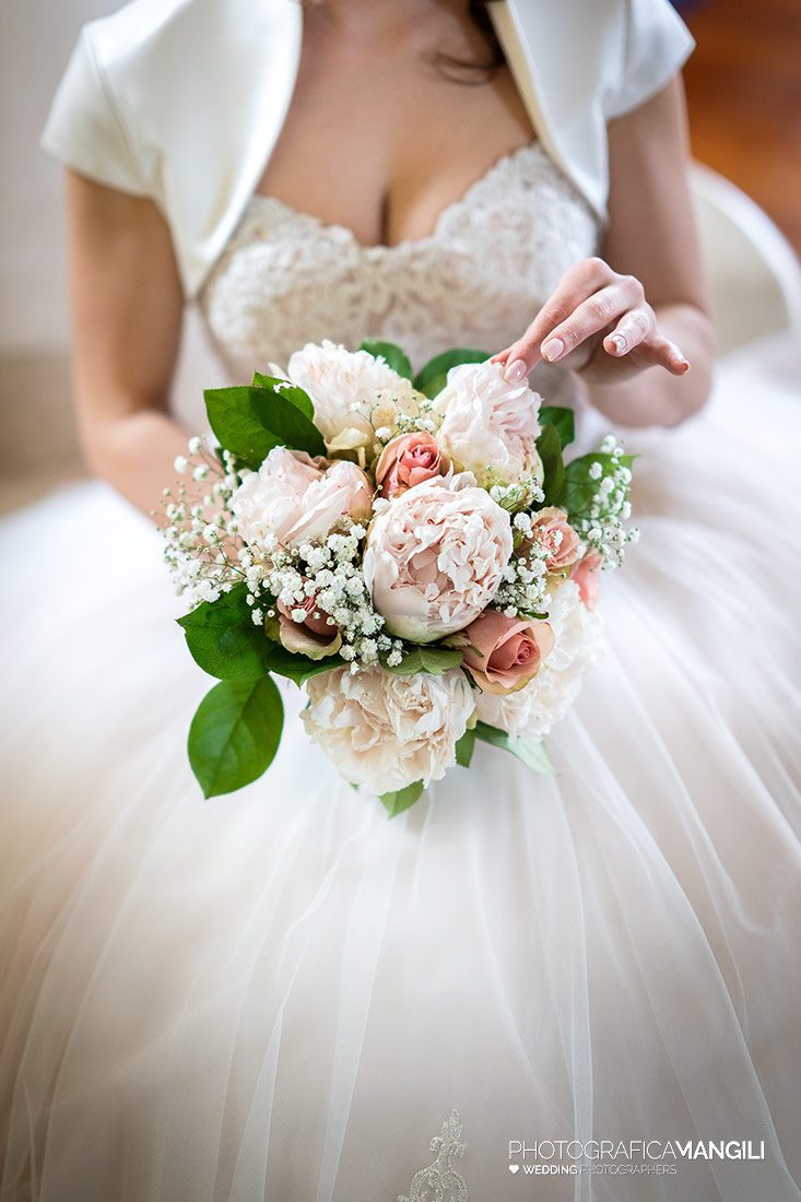 011 preparativi sposa foto matrimonio bouquet 011 preparativi sposa foto matrimonio bouquet