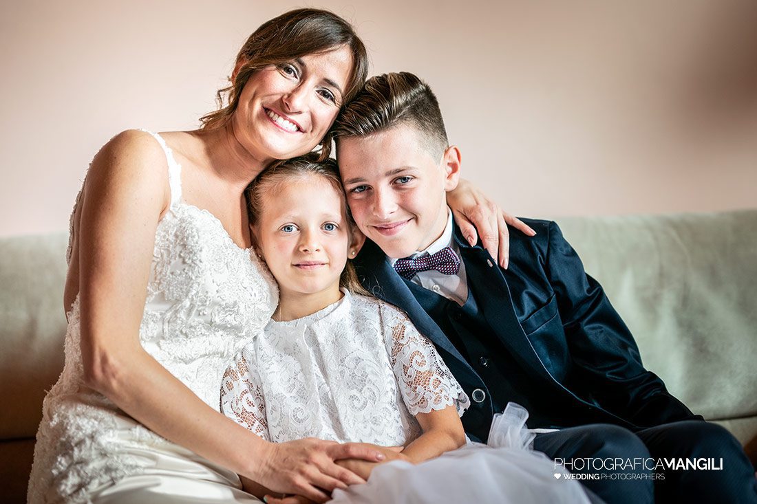 016 preparativi nozze sposa foto reportage matrimonio bergamo 016 preparativi nozze sposa foto reportage matrimonio bergamo