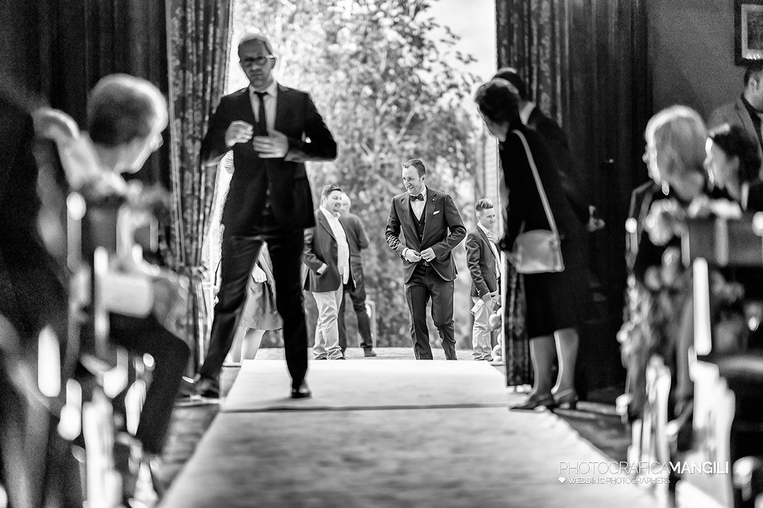 018 cerimonia chiesa ingresso sposo matrimonio wedding oggiono 018 cerimonia chiesa ingresso sposo matrimonio wedding oggiono