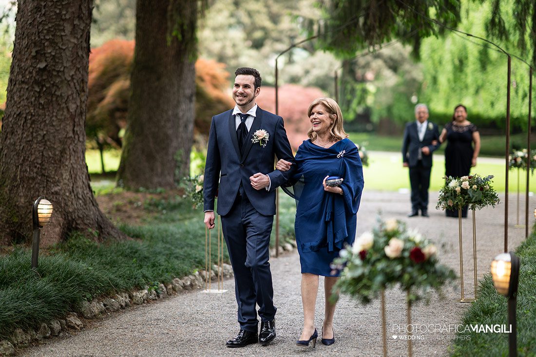 018 cerimonia rito evangelico ingresso sposi matrimonio villa acquaroli bergamo 018 cerimonia rito evangelico ingresso sposi matrimonio villa acquaroli bergamo