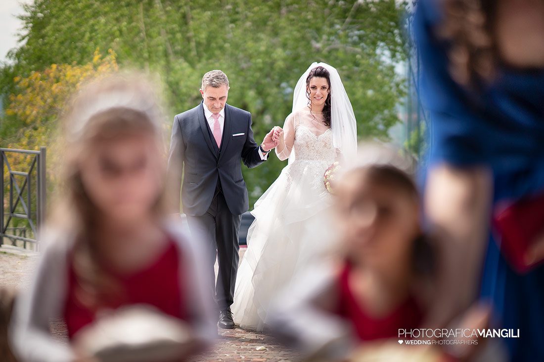 020 cerimonia chiesa ingresso sposa matrimonio wedding lecco 020 cerimonia chiesa ingresso sposa matrimonio wedding lecco