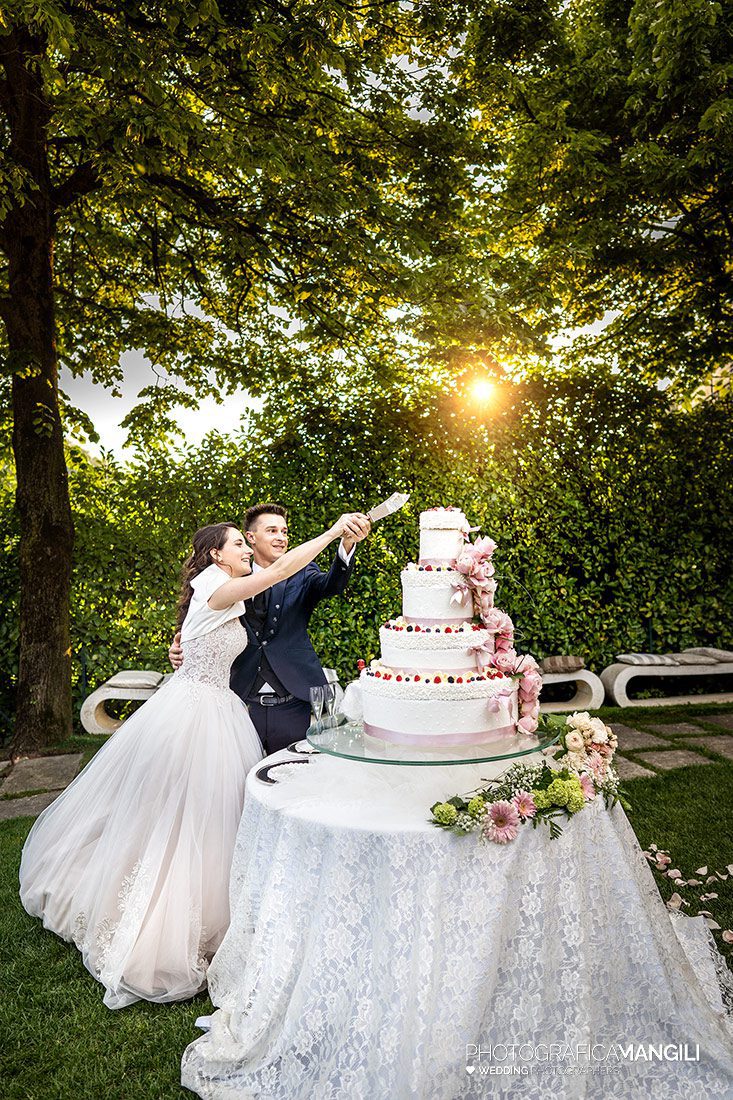 060 sposi matrimonio wedding taglio torta la palma palazzago bergamo 060 sposi matrimonio wedding taglio torta la palma palazzago bergamo