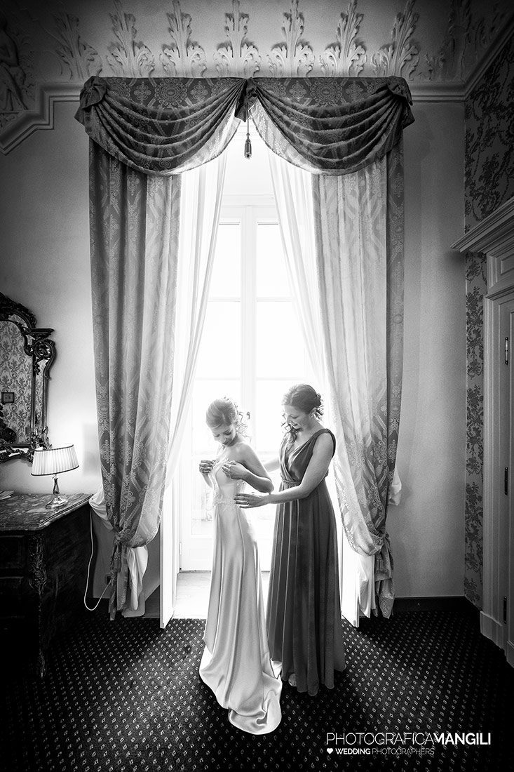 008 reportage preparativi sposa abito foto matrimonio villa serbelloni bellagio como 008 reportage preparativi sposa abito foto matrimonio villa serbelloni bellagio como