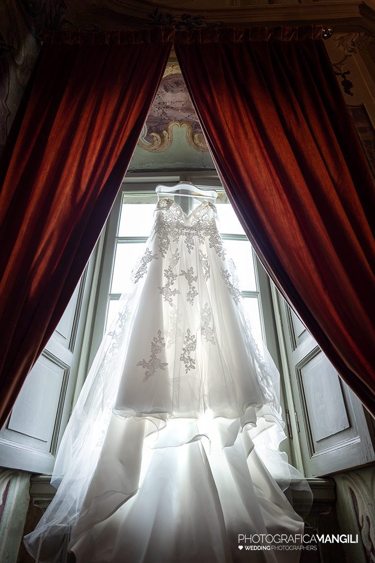 008 reportage wedding matrimonio preparativi sposa abito foto villa canton bergamo 008 reportage wedding matrimonio preparativi sposa abito foto villa canton bergamo