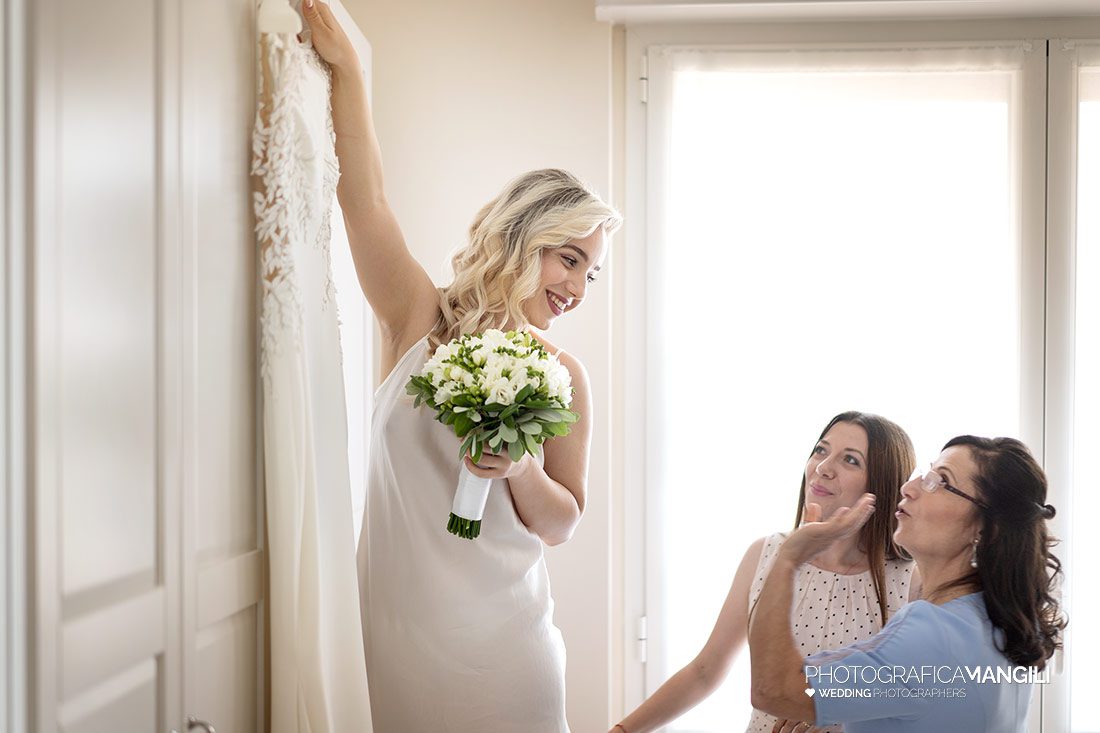 011 reportage preparativi sposa foto matrimonio wedding valletta brianza lecco 011 reportage preparativi sposa foto matrimonio wedding valletta brianza lecco