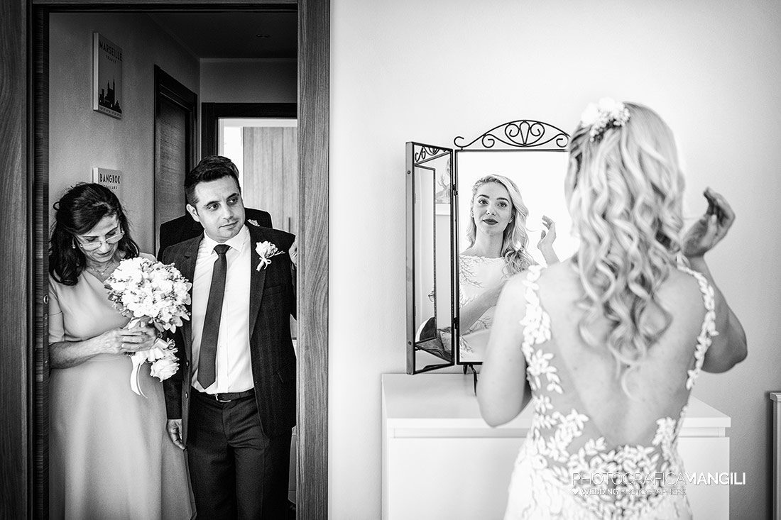 016 reportage preparativi sposa foto matrimonio wedding valletta brianza lecco 016 reportage preparativi sposa foto matrimonio wedding valletta brianza lecco