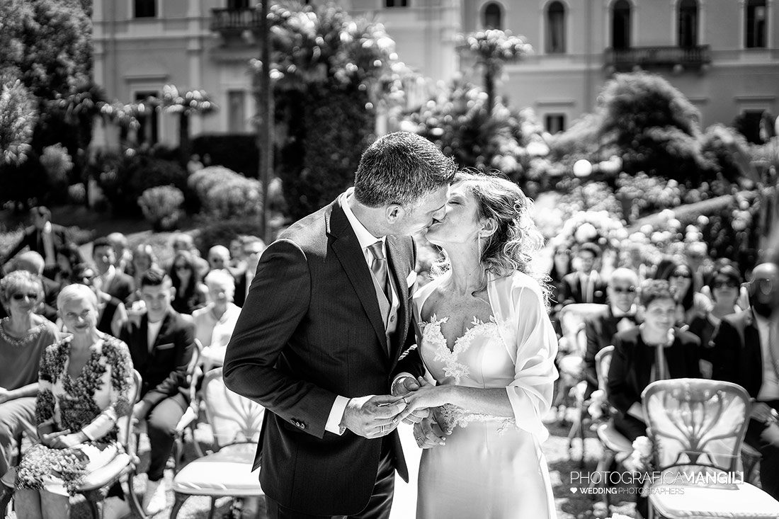 024 reportage rito civile sposi scambio anelli fedi foto matrimonio wedding villa serbelloni lago bellagio como 024 reportage rito civile sposi scambio anelli fedi foto matrimonio wedding villa serbelloni lago bellagio como