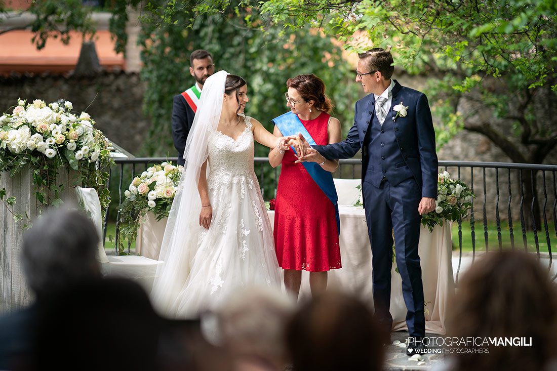 030 reportage wedding matrimonio rito civile sposi foto villa canton bergamo 030 reportage wedding matrimonio rito civile sposi foto villa canton bergamo