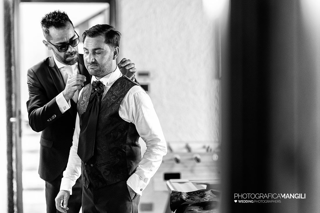 002 reportage preparativi sposo foto matrimonio wedding carugo como 002 reportage preparativi sposo foto matrimonio wedding carugo como