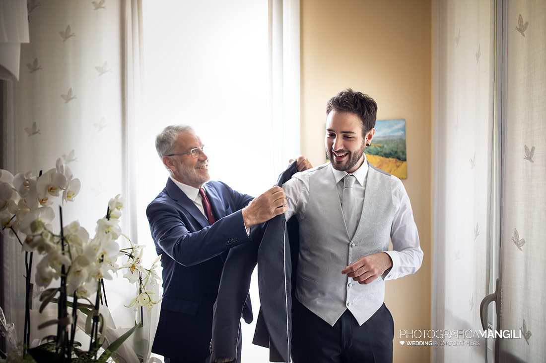 002 reportage preparativi sposo foto matrimonio wedding lecco 002 reportage preparativi sposo foto matrimonio wedding lecco