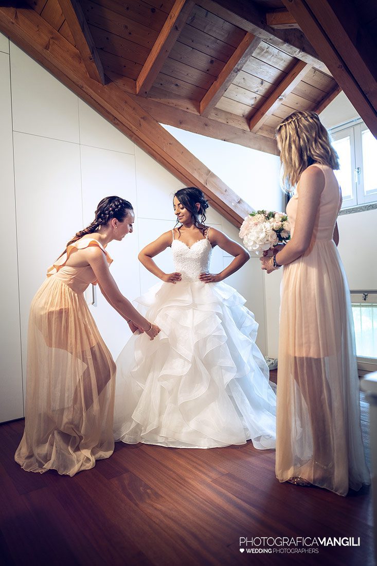 003 reportage preparativi sposa foto matrimonio wedding arlate calco lecco 003 reportage preparativi sposa foto matrimonio wedding arlate calco lecco