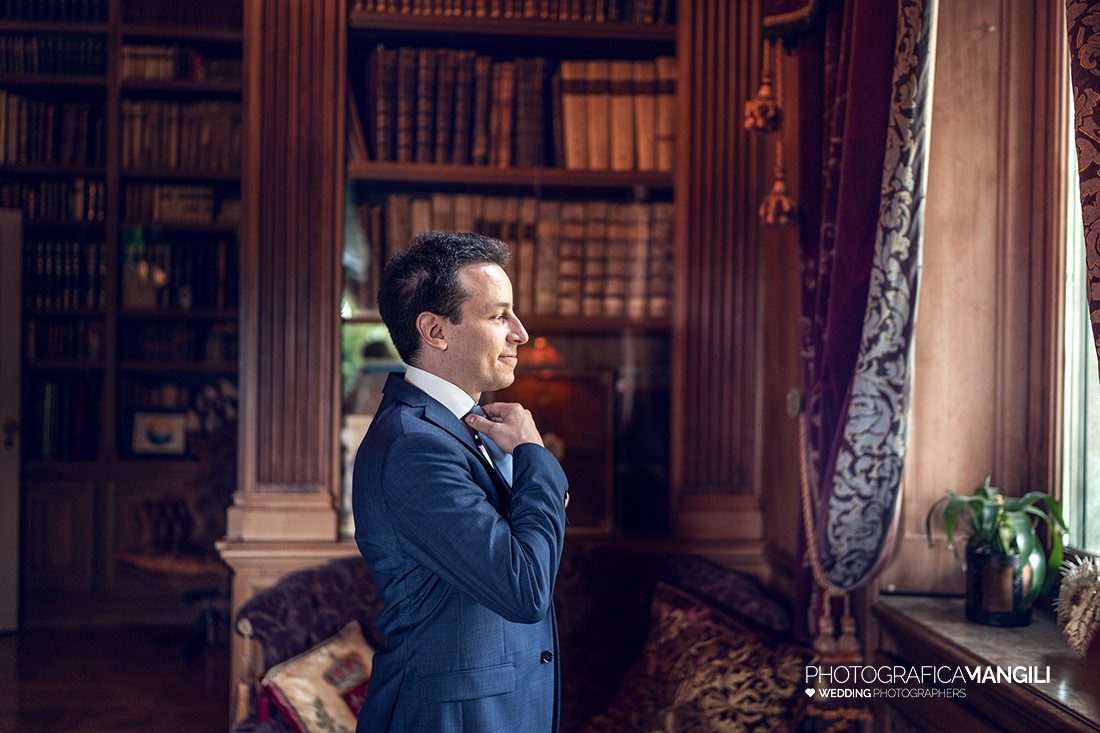 004 reportage wedding preparativi sposo foto matrimonio villa paradeisos varese 004 reportage wedding preparativi sposo foto matrimonio villa paradeisos varese
