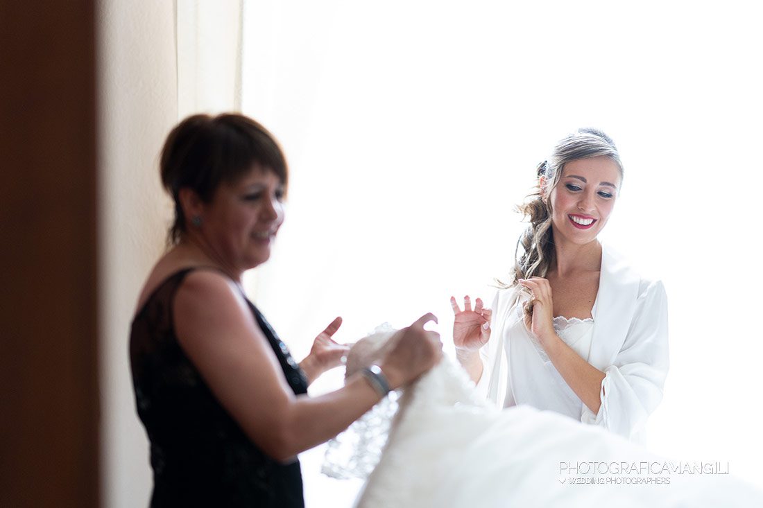 006 reportage preparativi sposa foto matrimonio wedding carugo como 006 reportage preparativi sposa foto matrimonio wedding carugo como