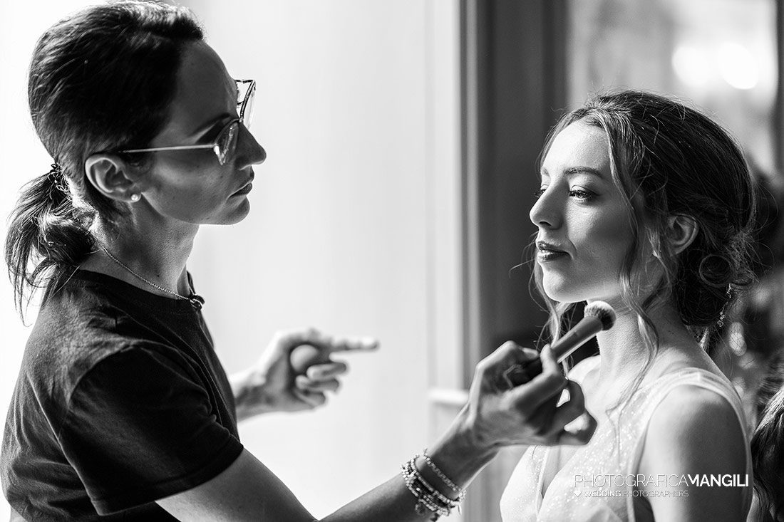 018 reportage wedding preparativi sposa foto matrimonio villa paradeisos varese 018 reportage wedding preparativi sposa foto matrimonio villa paradeisos varese
