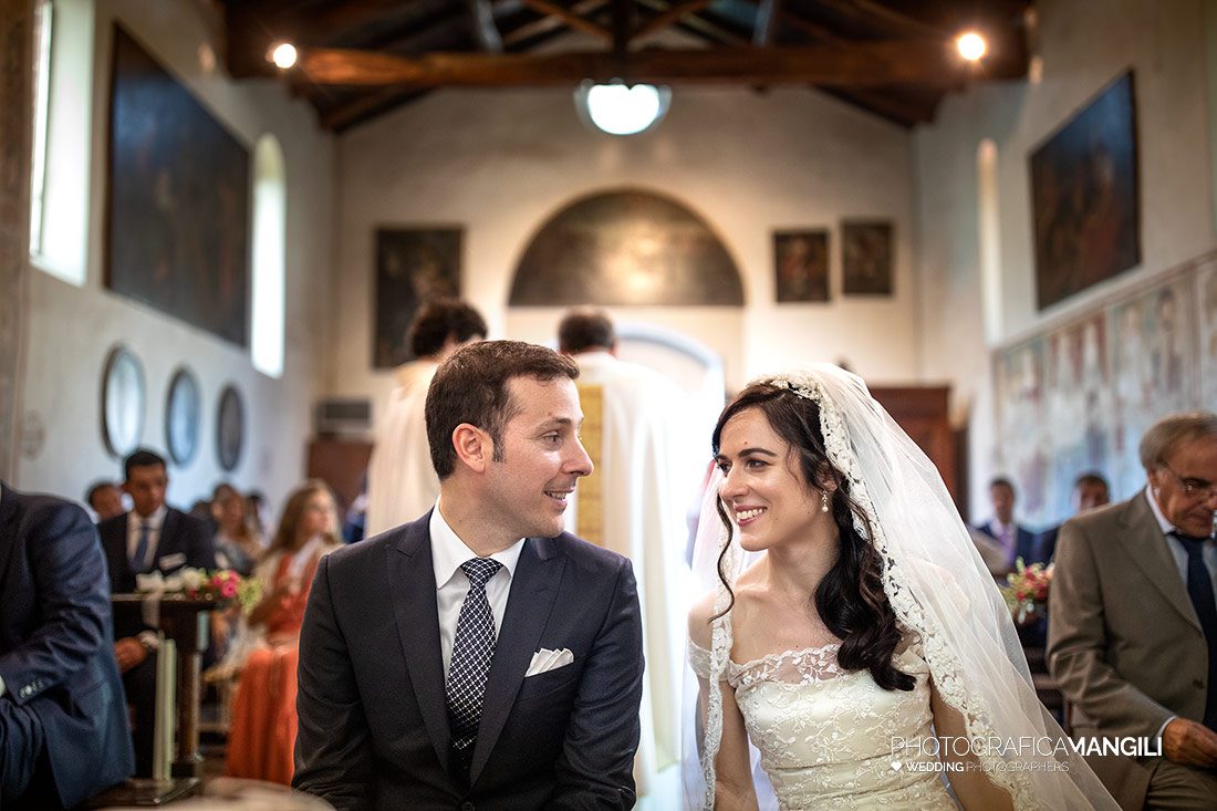 025 reportage chiesa san giorgio mandello del lario lecco sposi cerimonia foto matrimonio wedding 025 reportage chiesa san giorgio mandello del lario lecco sposi cerimonia foto matrimonio wedding