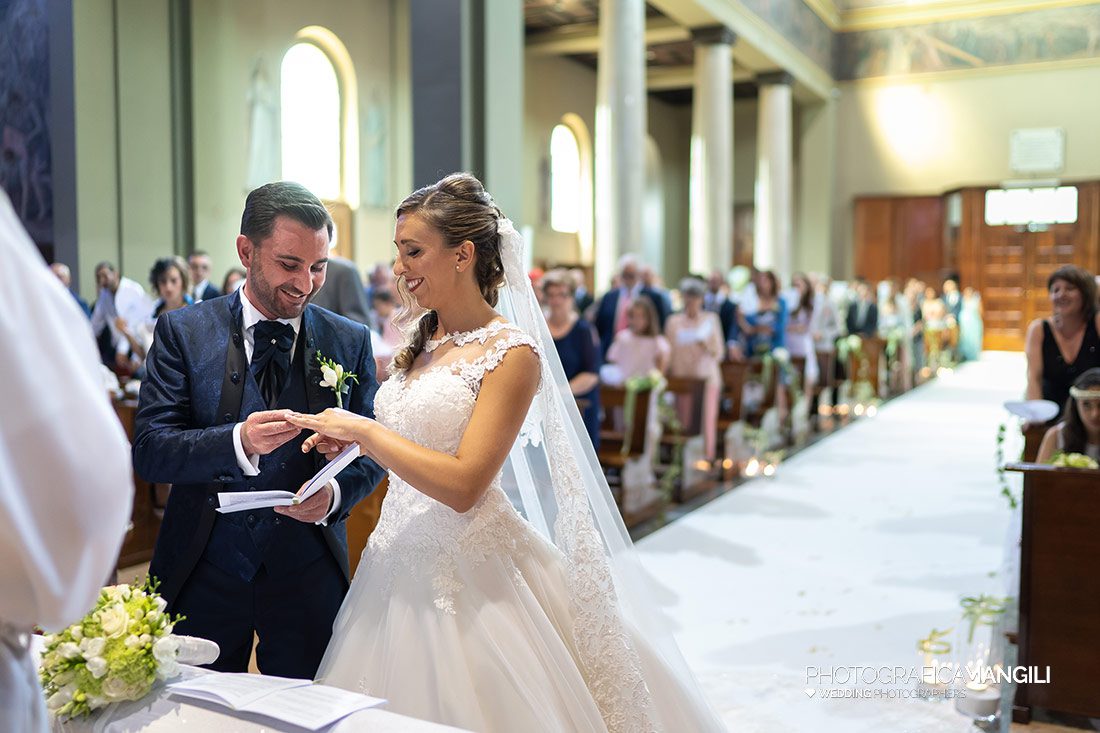 026 reportage chiesa carugo como sposi cerimonia foto matrimonio wedding 026 reportage chiesa carugo como sposi cerimonia foto matrimonio wedding