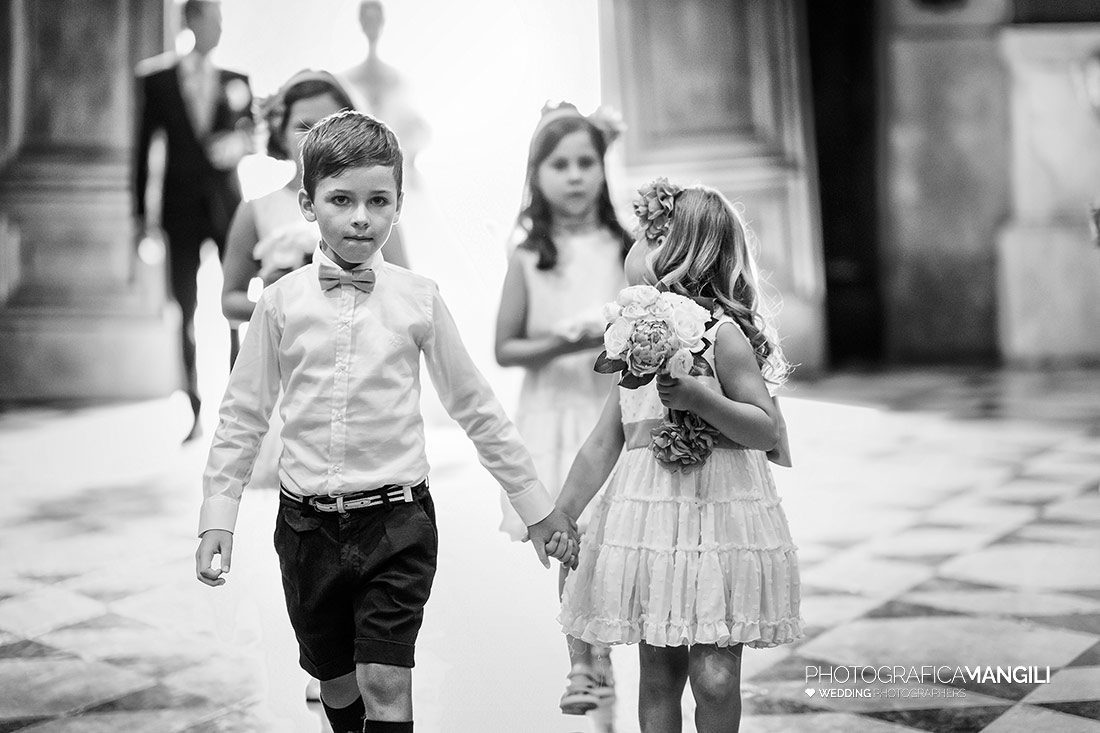 028 reportage wedding ingresso chiesa sposa foto matrimonio bergamo