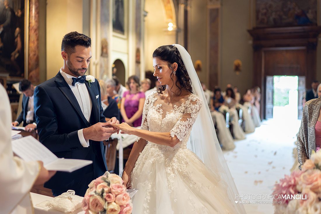 029 reportage wedding cerimonia chiesa sposa foto matrimonio bergamo 029 reportage wedding cerimonia chiesa sposa foto matrimonio bergamo