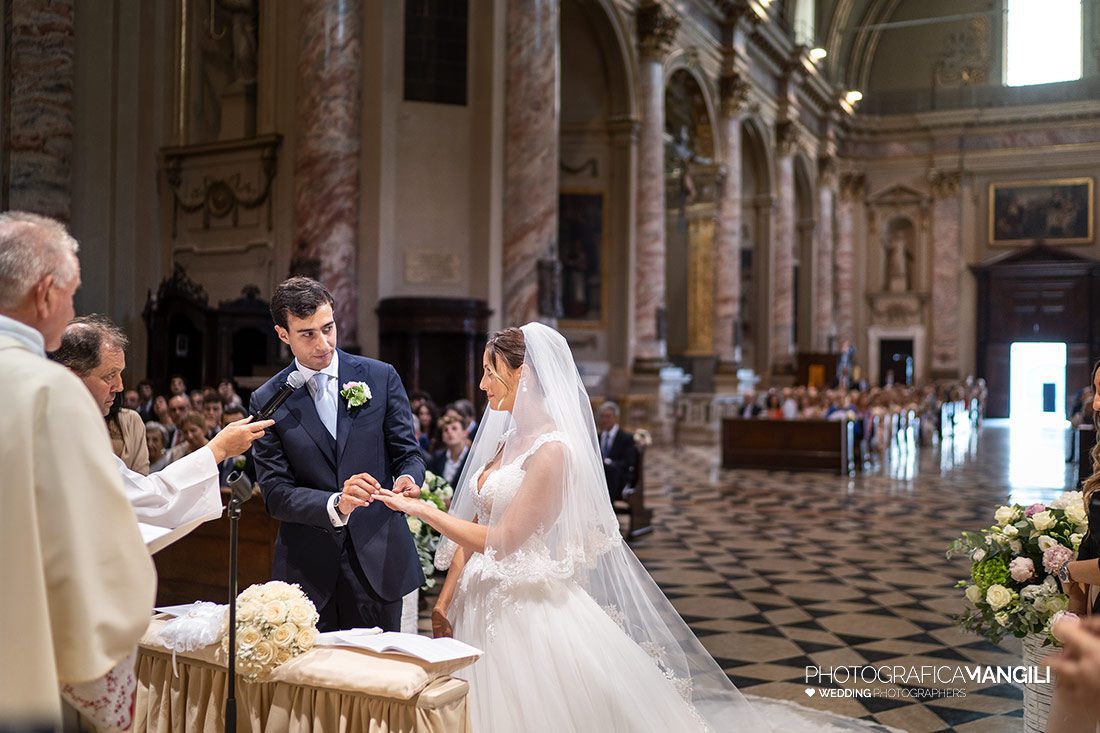 032 reportage wedding cerimonia chiesa sposa foto matrimonio bergamo