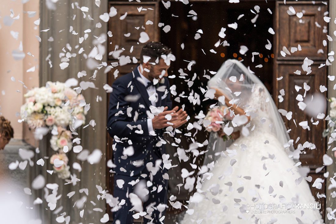 034 reportage wedding uscita chiesa sposa foto matrimonio bergam 034 reportage wedding uscita chiesa sposa foto matrimonio bergam