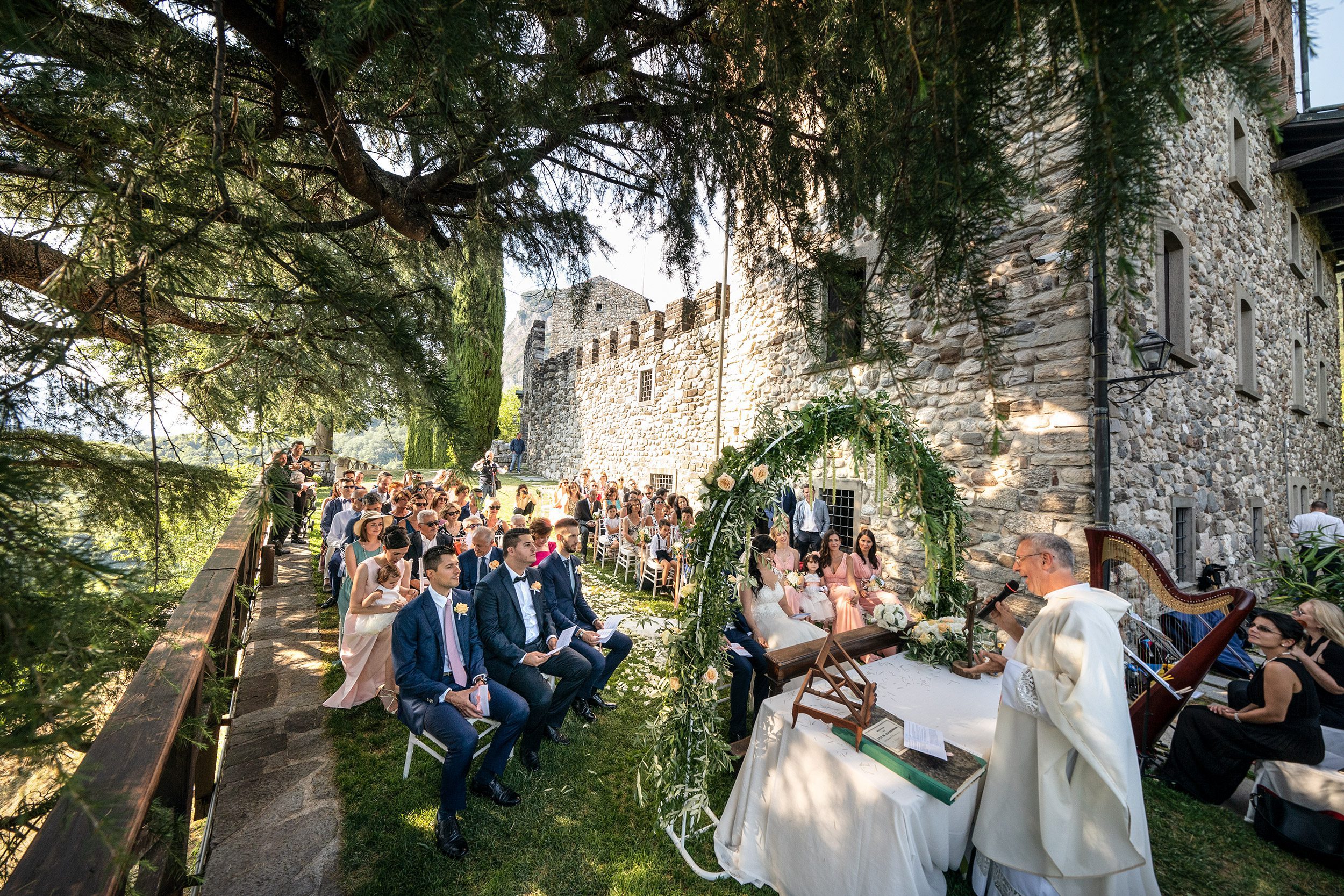 035 reportage cerimonia sposi foto matrimonio wedding castello rossino lecco lago como 035 reportage cerimonia sposi foto matrimonio wedding castello rossino lecco lago como