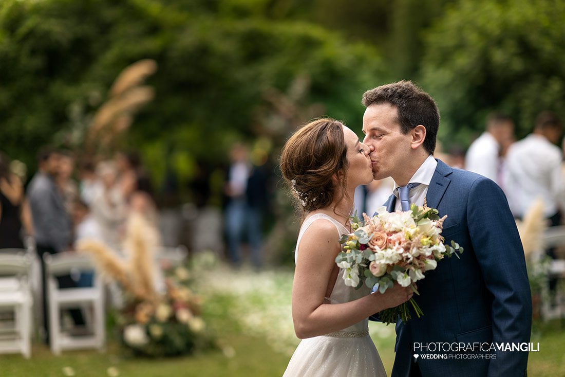 037 reportage wedding rito civile sposi foto matrimonio villa paradeisos varese 037 reportage wedding rito civile sposi foto matrimonio villa paradeisos varese