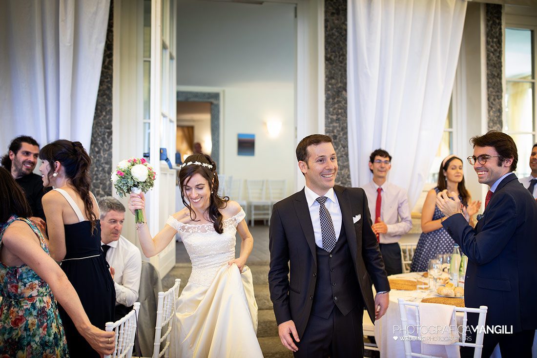 045 reportage wedding sposi foto ritratto matrimonio villa pietraluna civenna como 045 reportage wedding sposi foto ritratto matrimonio villa pietraluna civenna como