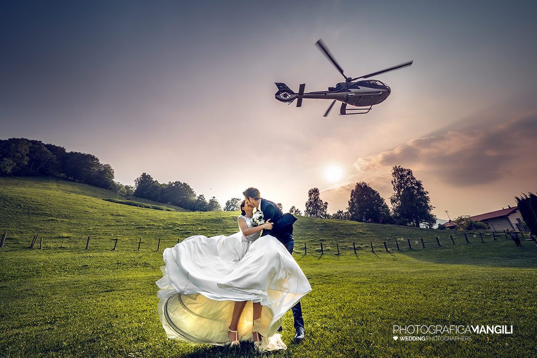 049 reportage sposi foto matrimonio elicottero wedding madonnina barni como 049 reportage sposi foto matrimonio elicottero wedding madonnina barni como