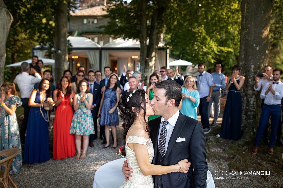 053 reportage wedding sposi foto ritratto matrimonio villa pietraluna civenna como 053 reportage wedding sposi foto ritratto matrimonio villa pietraluna civenna como