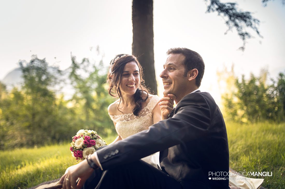 057 reportage wedding sposi foto ritratto matrimonio villa pietraluna civenna como 057 reportage wedding sposi foto ritratto matrimonio villa pietraluna civenna como