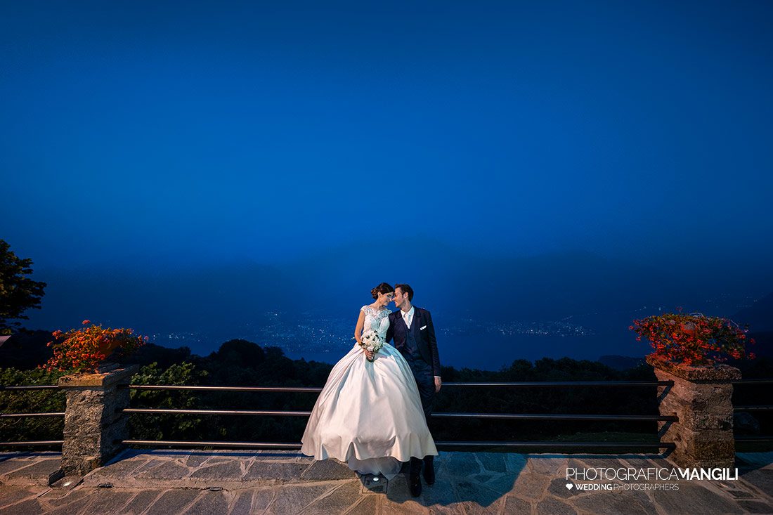 062 reportage ritratti sposi foto matrimonio wedding madonnina barni como 062 reportage ritratti sposi foto matrimonio wedding madonnina barni como