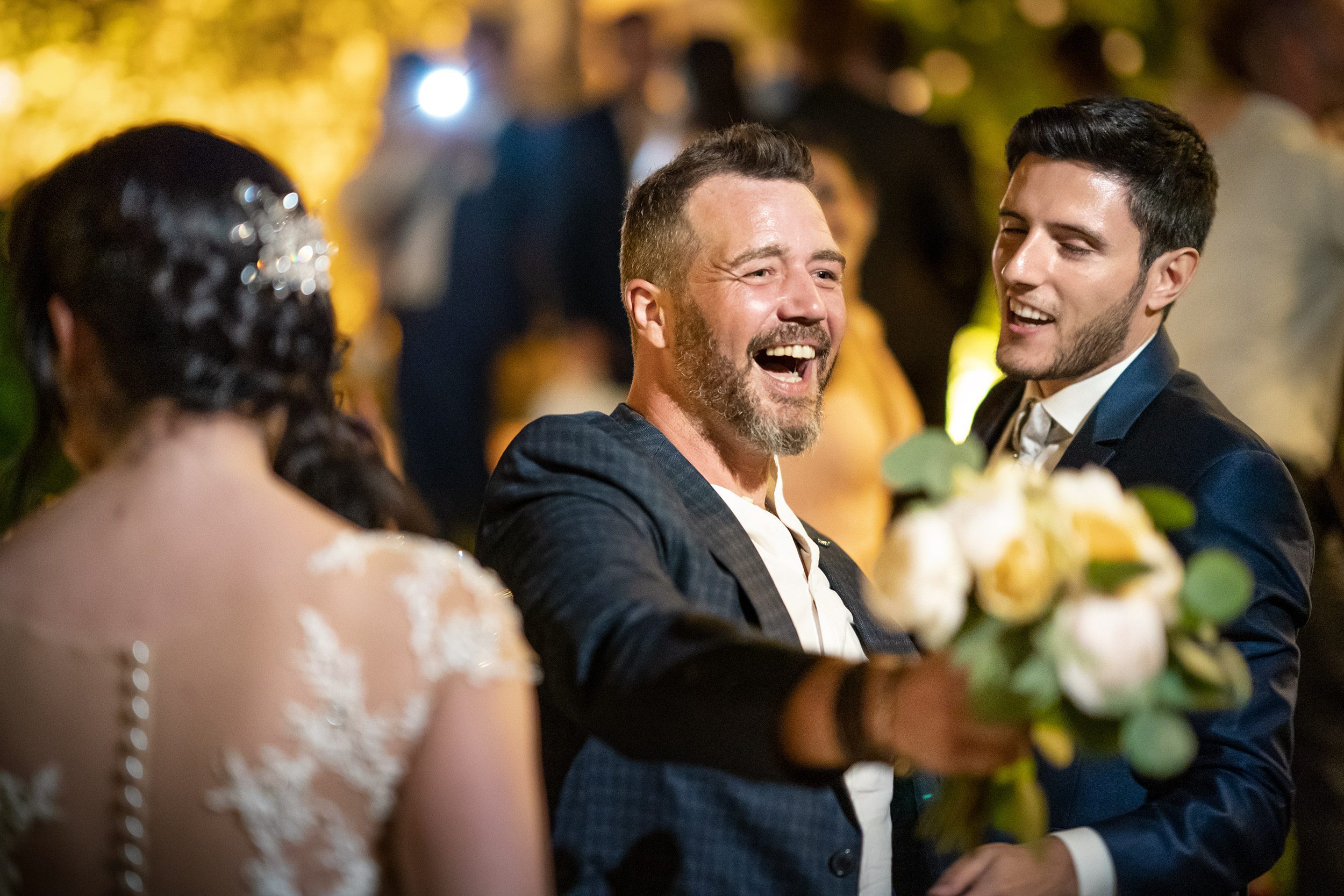 074 reportage lancio bouquet sposi foto matrimonio wedding castello rossino lecco lago como 074 reportage lancio bouquet sposi foto matrimonio wedding castello rossino lecco lago como