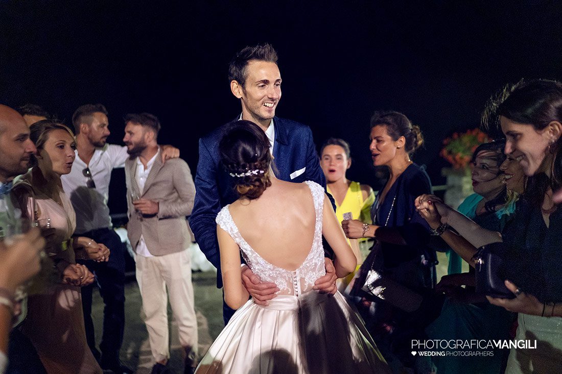 095 reportage sposi foto balli matrimonio wedding madonnina barni como 095 reportage sposi foto balli matrimonio wedding madonnina barni como