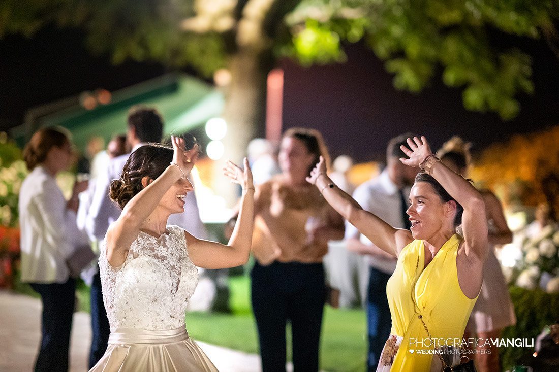 096 reportage sposi foto balli matrimonio wedding madonnina barni como 096 reportage sposi foto balli matrimonio wedding madonnina barni como