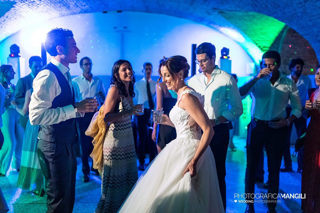 103 reportage wedding sposi foto matrimonio balli festa villa zanchi bergamo