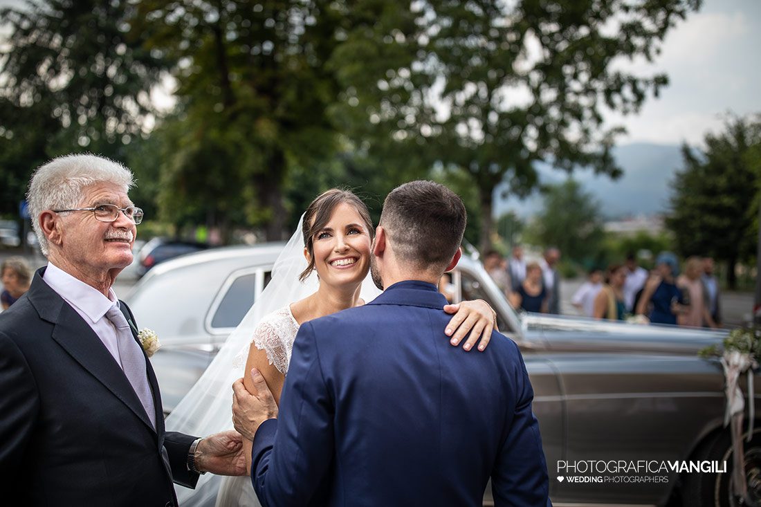 015 reportage wedding ingresso chiesa sposa foto matrimonio bergamo 015 reportage wedding ingresso chiesa sposa foto matrimonio bergamo