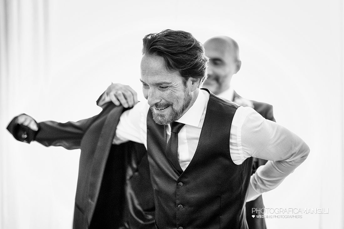 003 reportage preparativi sposo foto matrimonio wedding lissone milano 003 reportage preparativi sposo foto matrimonio wedding lissone milano