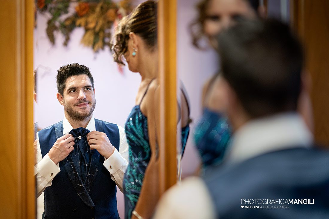 004 reportage preparativi sposo foto matrimonio wedding carvico bergamo 004 reportage preparativi sposo foto matrimonio wedding carvico bergamo