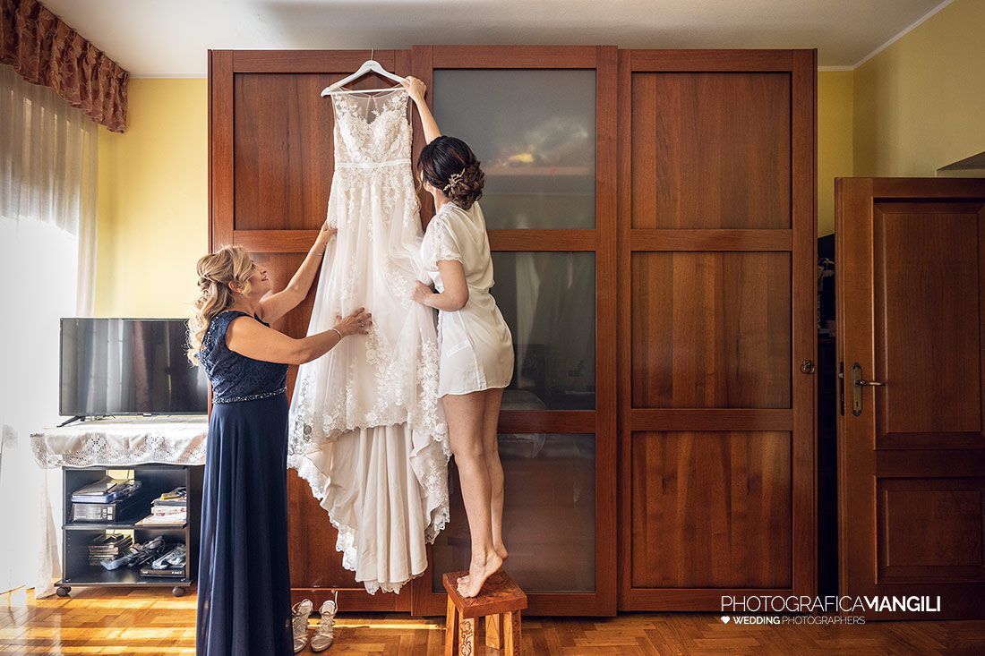 006 reportage preparativi sposa foto matrimonio wedding pogliano milanese milano 006 reportage preparativi sposa foto matrimonio wedding pogliano milanese milano