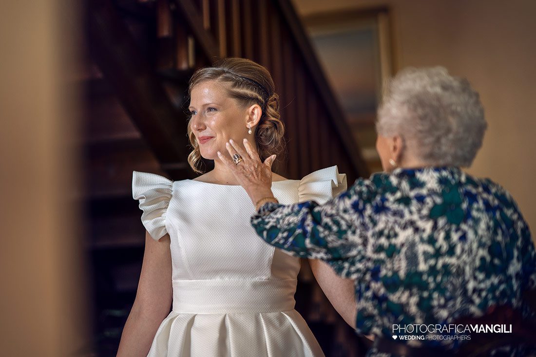 007 reportage preparativi sposa foto matrimonio wedding missaglia lecco 007 reportage preparativi sposa foto matrimonio wedding missaglia lecco