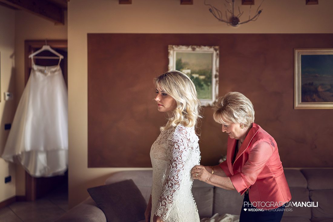 011 reportage preparativi sposa foto matrimonio wedding seriate bergamo 011 reportage preparativi sposa foto matrimonio wedding seriate bergamo