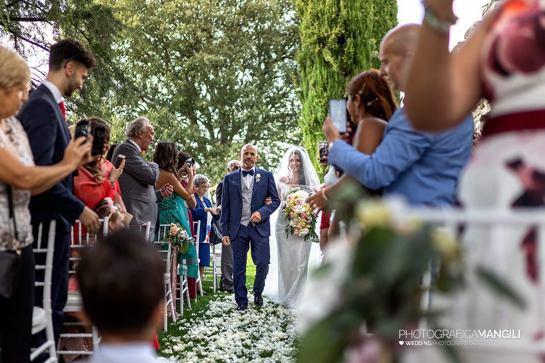 015 reportage wedding cerimonia ingresso sposi foto matrimonio castello rossino lecco lago como 015 reportage wedding cerimonia ingresso sposi foto matrimonio castello rossino lecco lago como