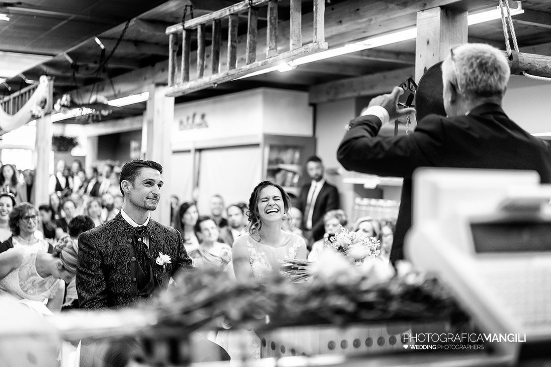 018 reportage wedding cerimonia rito civile sposi foto matrimonio bollate milano 018 reportage wedding cerimonia rito civile sposi foto matrimonio bollate milano