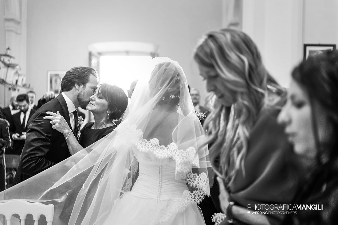 022 reportage cerimonia santuario sposi foto matrimonio wedding bulciago lecco 022 reportage cerimonia santuario sposi foto matrimonio wedding bulciago lecco