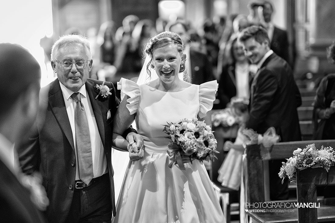 023 reportage wedding cerimonia ingresso sposi foto matrimonio missaglia lecco 023 reportage wedding cerimonia ingresso sposi foto matrimonio missaglia lecco