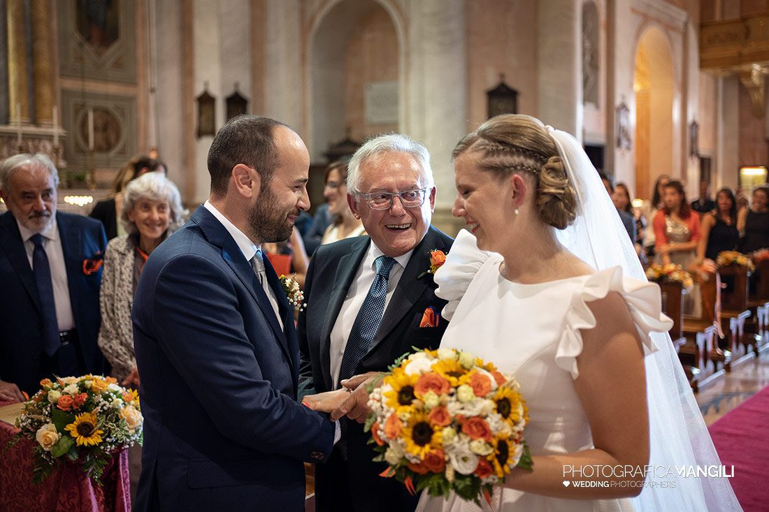 024 reportage wedding cerimonia ingresso sposi foto matrimonio missaglia lecco 024 reportage wedding cerimonia ingresso sposi foto matrimonio missaglia lecco